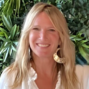 Frédérique Navarro - coach professionnelle énergisante et fédératrice en transformation humaine.